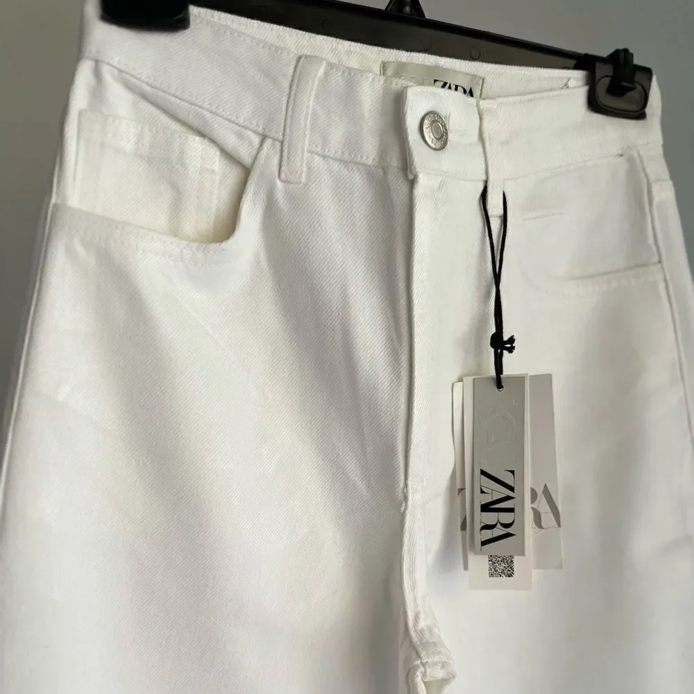 Kaia Greber x Zara Coated Jeans New